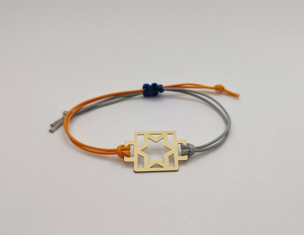 Star of David bracelet  on a string of different colors