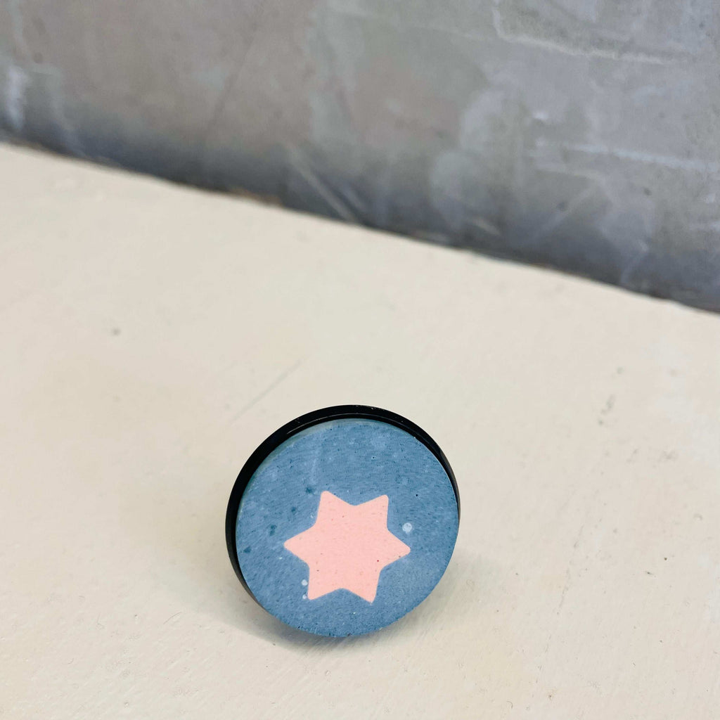 Concrete ring with Star of David by Stef.co