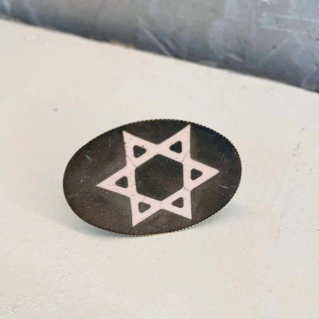 Concrete ring with Star of David by Stef.co