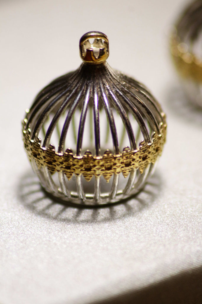 Earrings, dome of Dohany Synagogue, silver, Takama